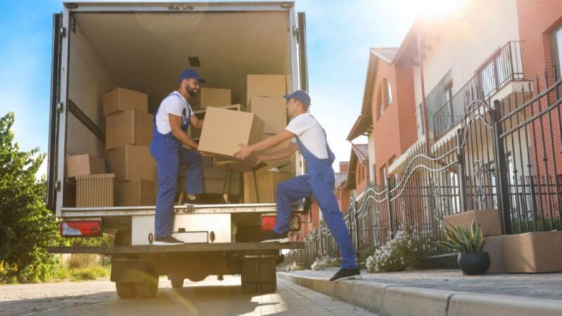 How do I maximize space when moving?
