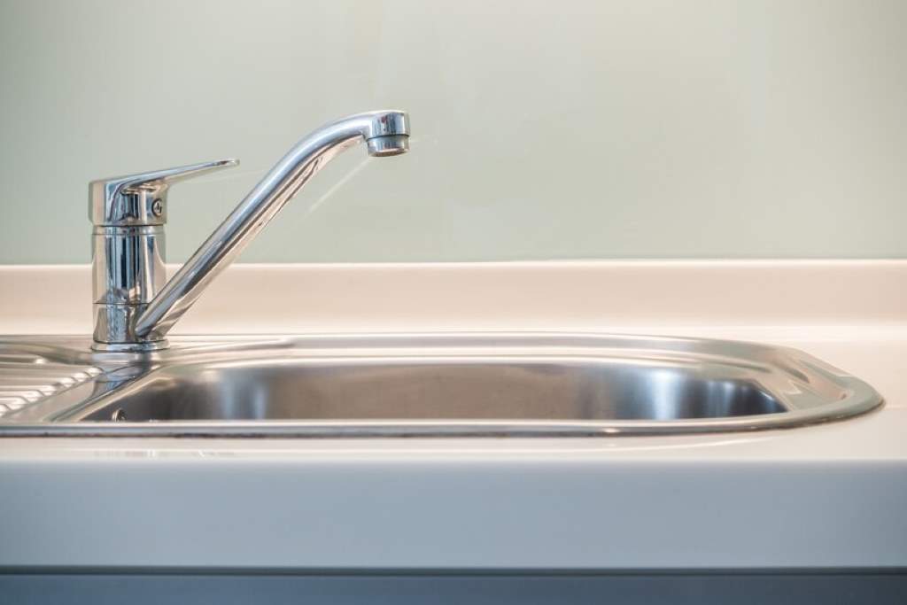 What Color Faucet for Stainless Steel Sink