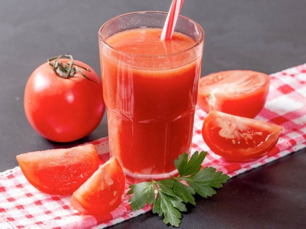 Why do people say ketchup is a smoothie if tomatoes are fruit?